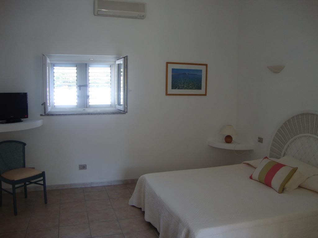 Camping Residence Chalet La Pomposa Terrazzoni Bonifacio  Phòng bức ảnh